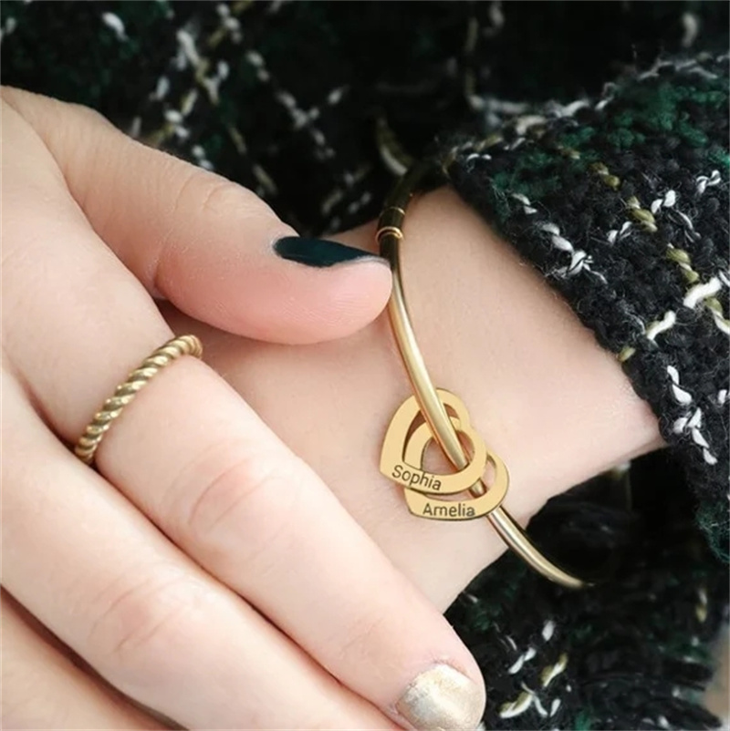 Браслет с подвеской в форме се – обзор и цена Women Fashion Name Ideas